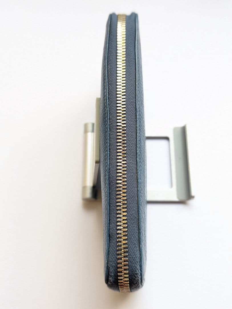 イルビゾンテ【限定色デニムブルー】ラウンドジップロングウォレット 希少 男女兼用