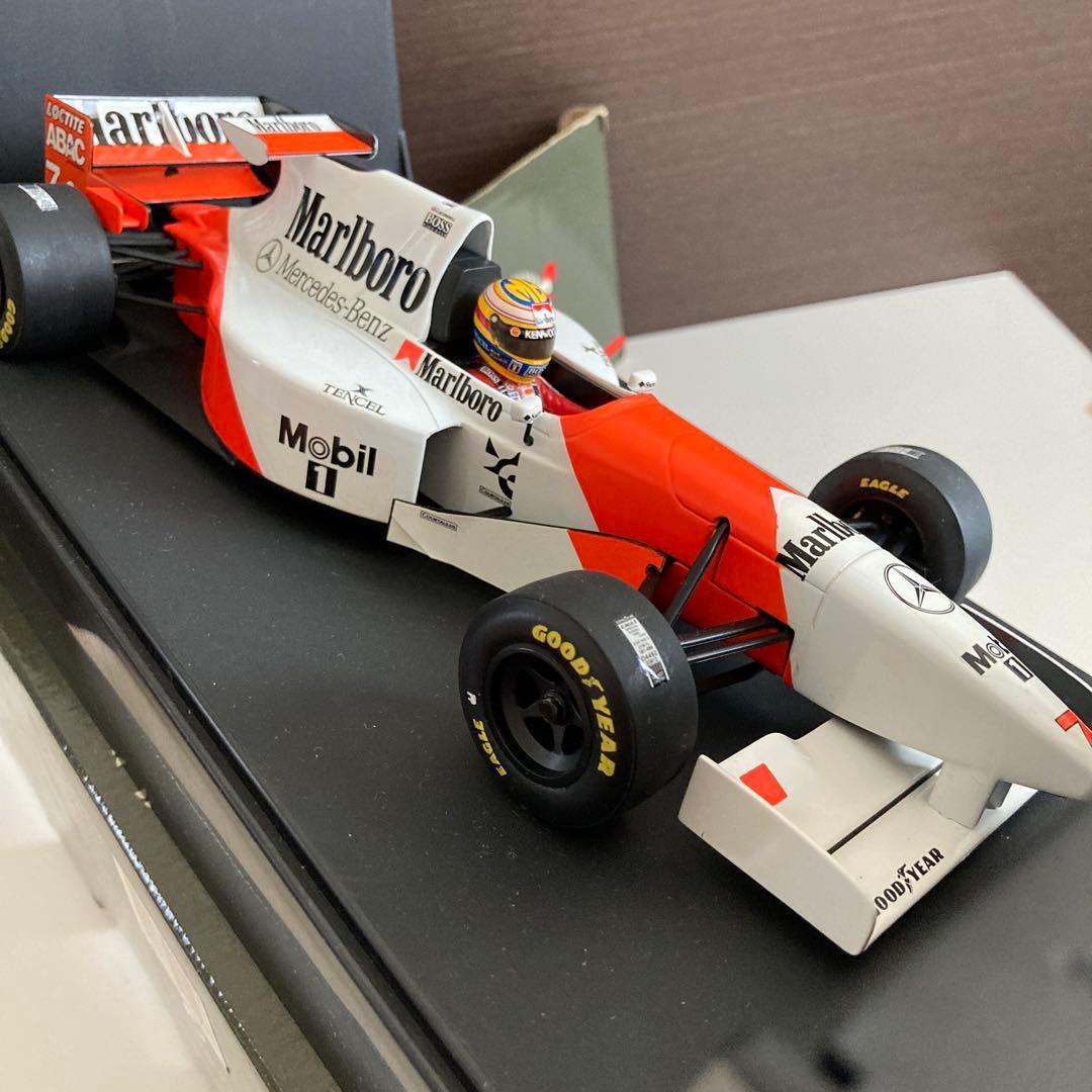 ミニカー Marlboro McLaren Mercedes MP4/10 1/18