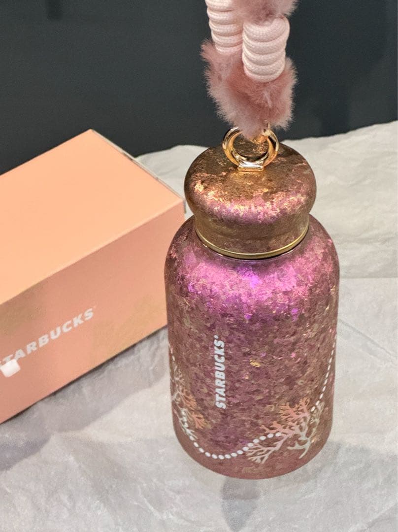 海外限定 Starbucks ステンレスボトル チャーム付き ピンク
