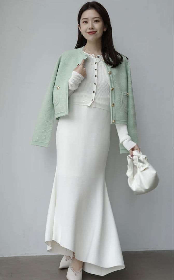 【新品】タグ付 アニュアンス anuans ノーカラー ラーベンニットジャケット