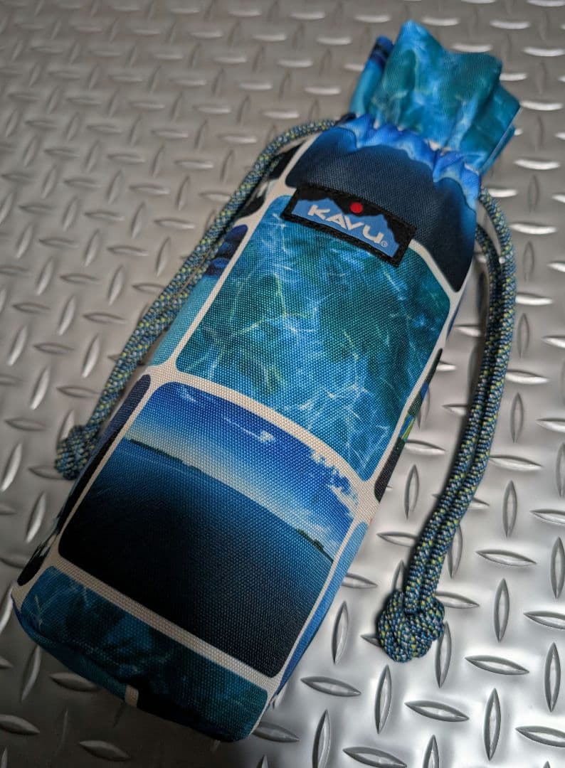 激レアKAVU水筒カバーマリンスタイル波乗りBEACHペットボトルカバー海