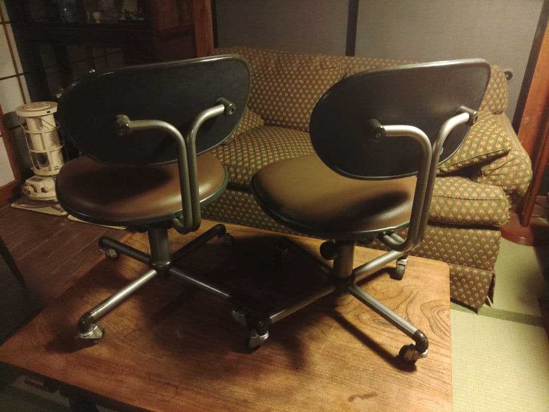 希少　イトーキ　ITOKI ２脚　インダストリアル　スペースエイジ　ポストモダン