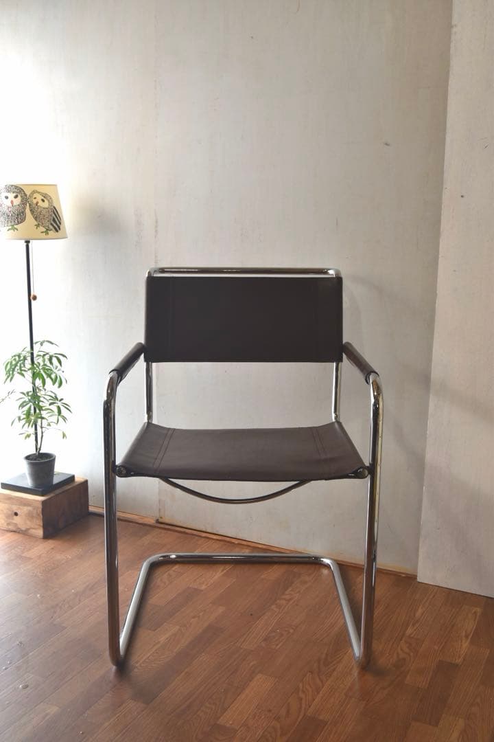 ダイニングチェア Mart Stam Cantilever Arm Chair
