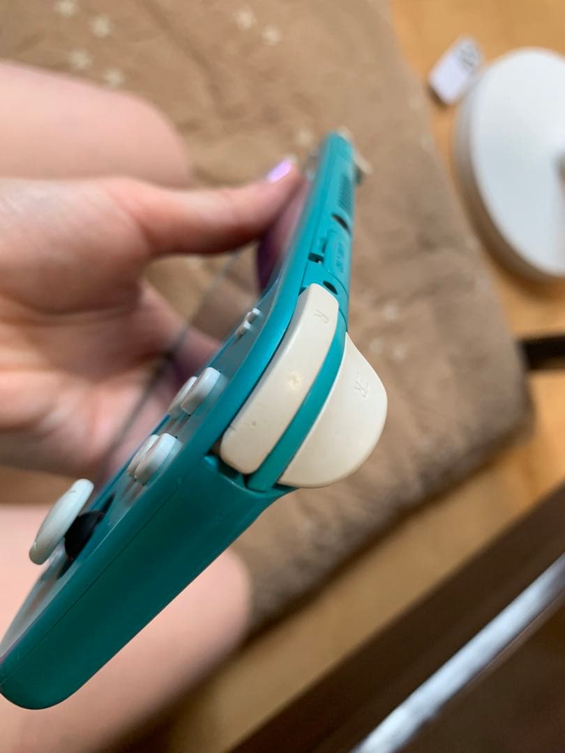 ニンテンドー　スイッチ　ライト