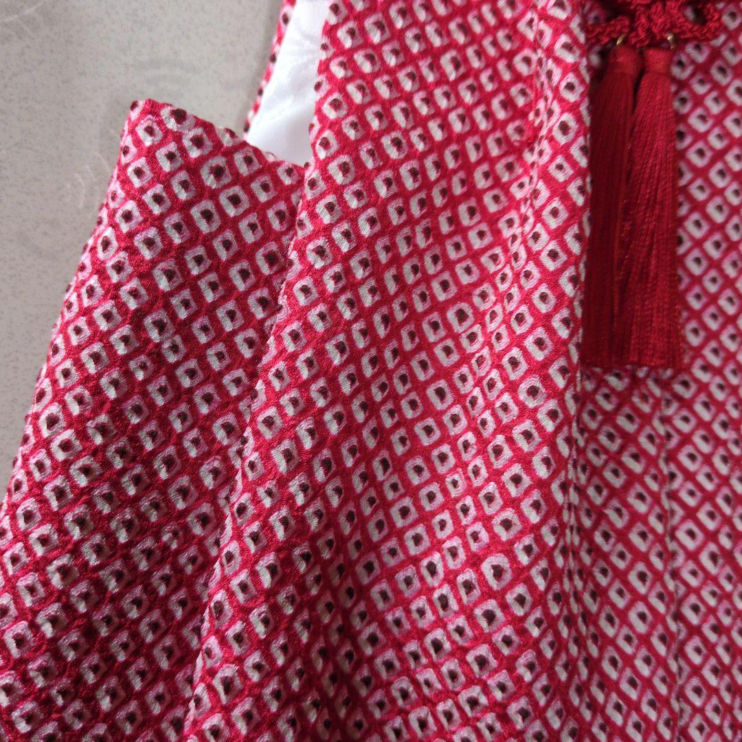 ももちです。正絹総絞り赤色の被布（中綿無し）