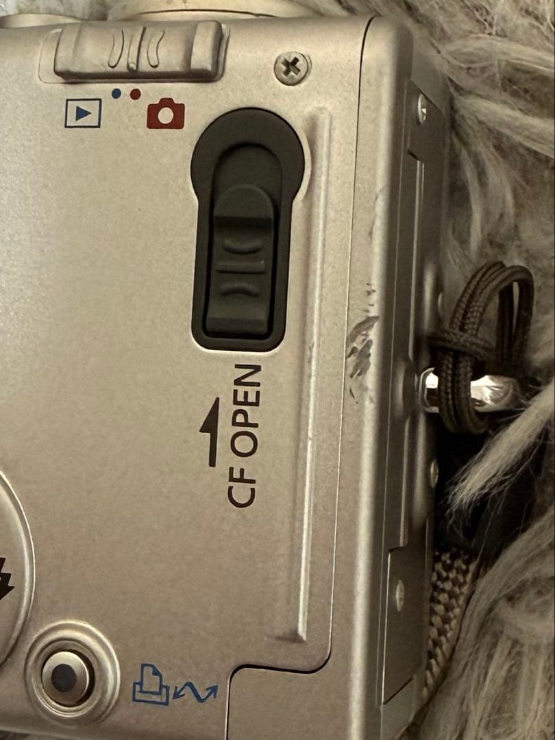 Canon IXY DIGITAL 500 本体と付属品