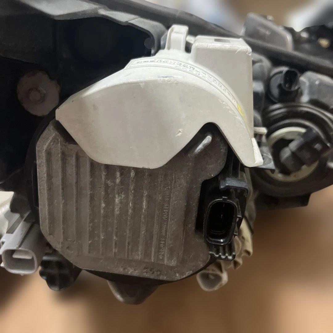 DAIHATSUムーヴ！LA100s インナーブラック加工ヘッドライト ！