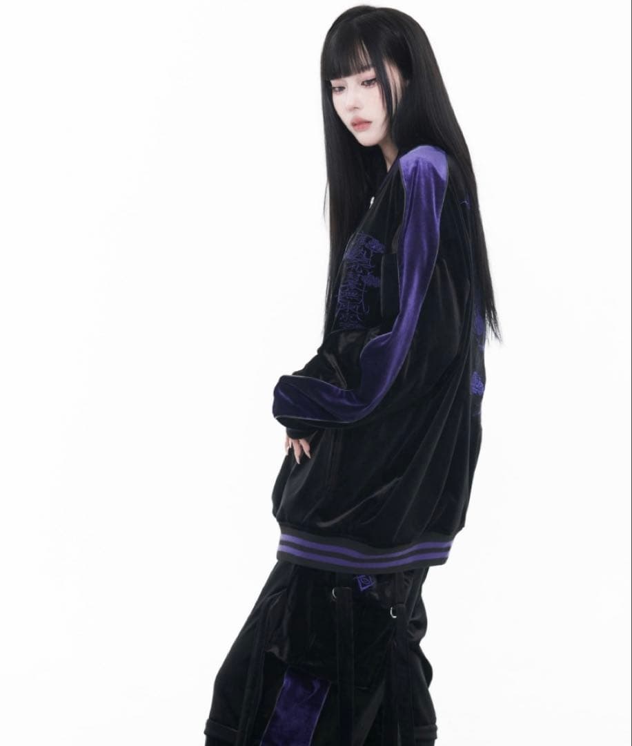 『REFLEM』ドラゴン刺繍ベロアスカジャン