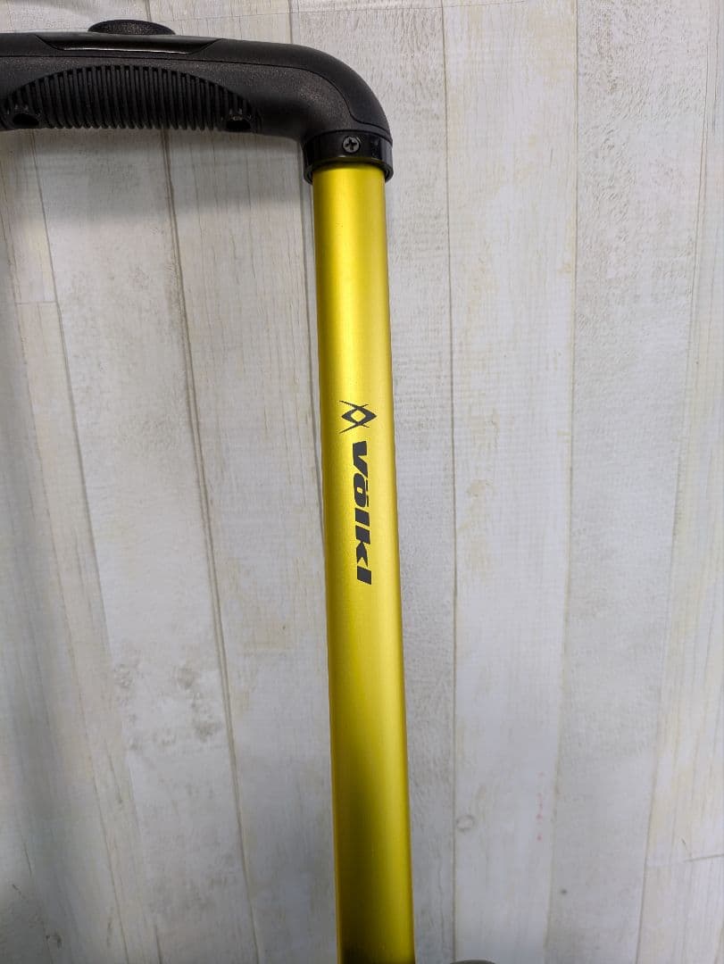 フォルクルVÖLKLの トラベルウィールスポーツバッグ グレー ボストンバッグ