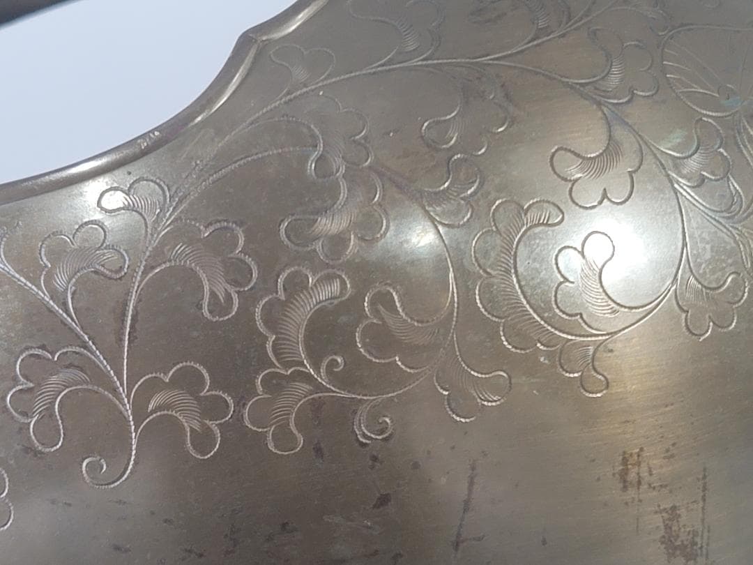 DT715 茶道具 三つ葉葵 徳川紋 刻 銅 風炉 時代物