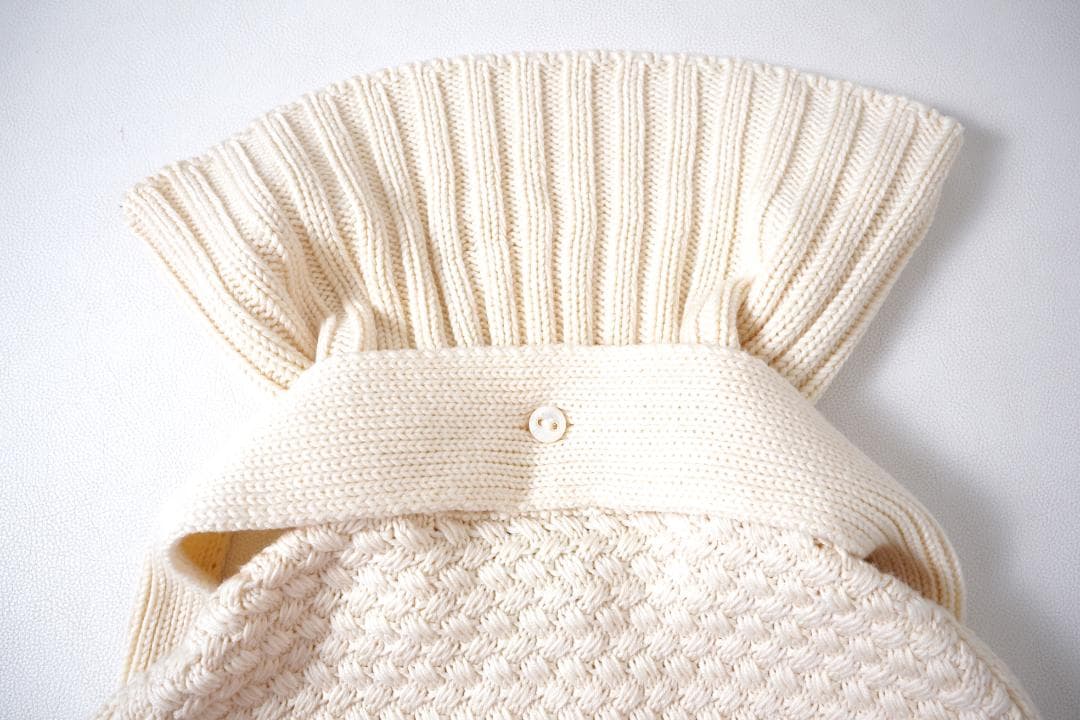 572t*美品 エスカーダ ウール ビックカラー ボウタイニット ポンチョ.