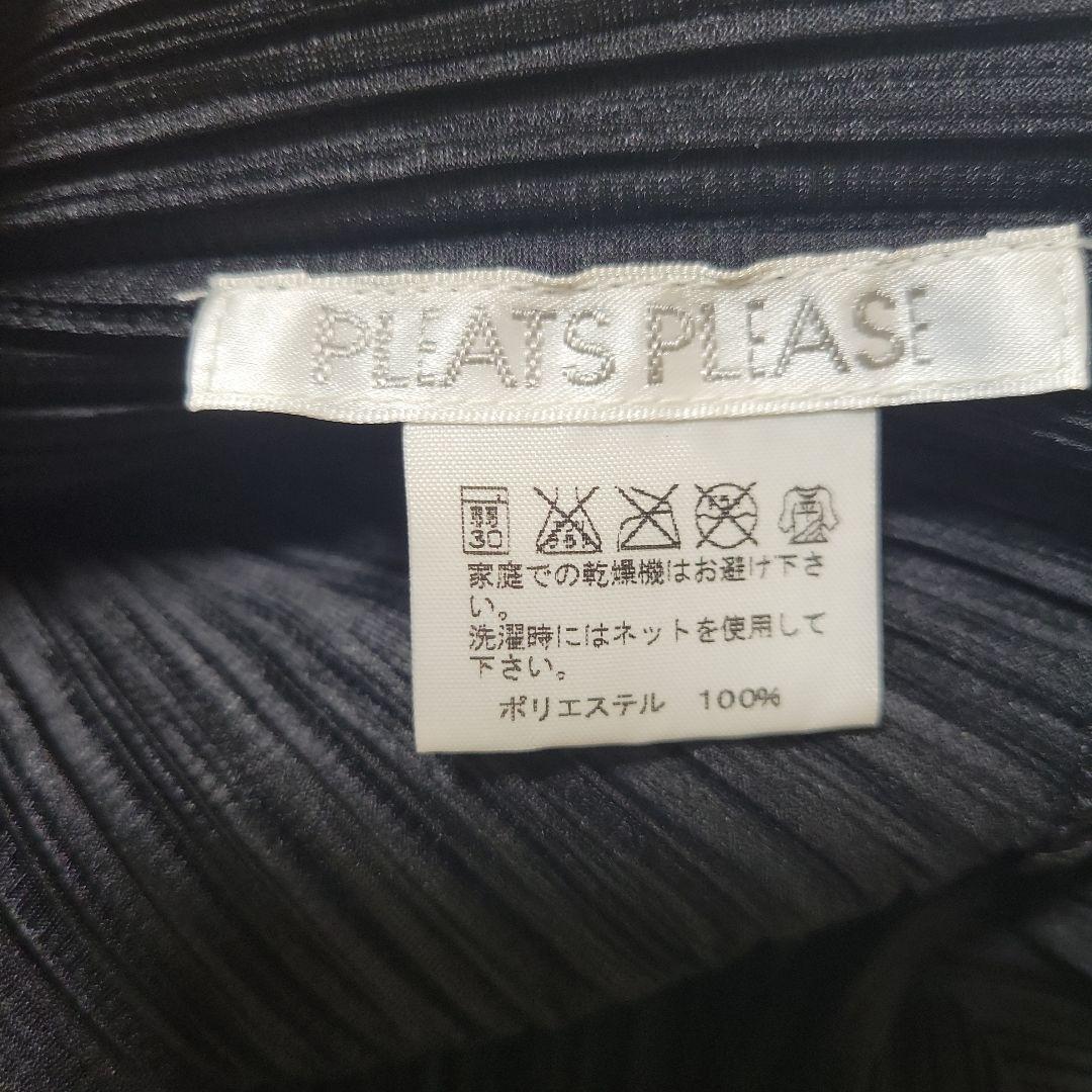 PLEATS PLEASE ISSEY MIYAKE プリーツ 黒　サイズ3