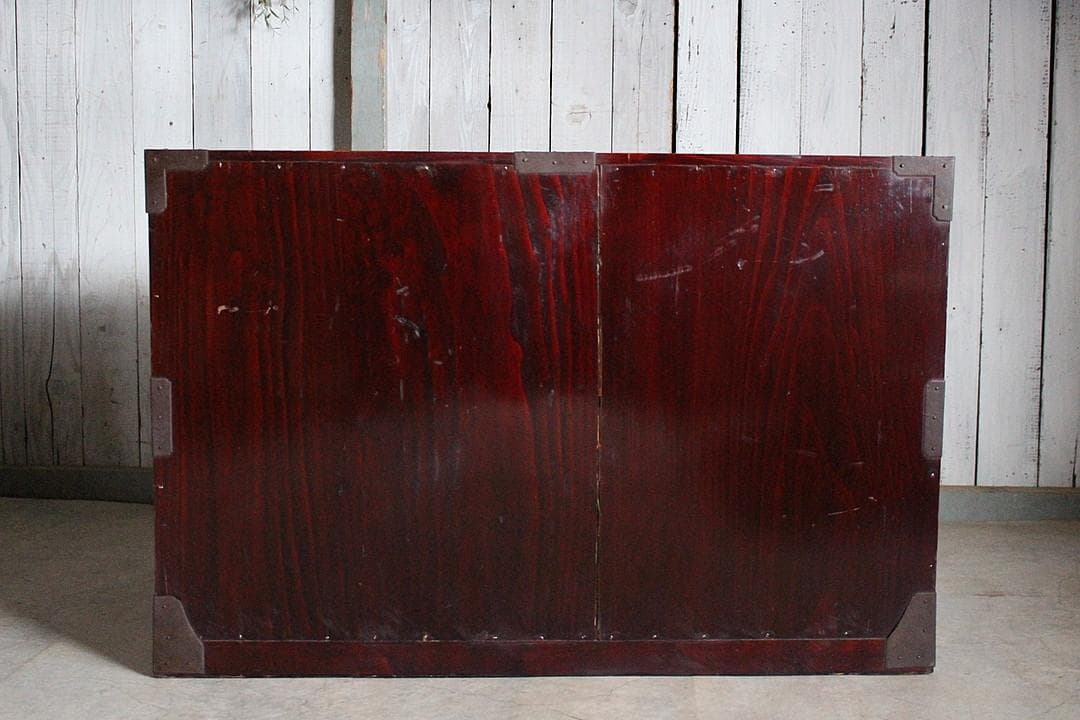 綺麗な丸金具庄内箪笥　2段 　 中桐製