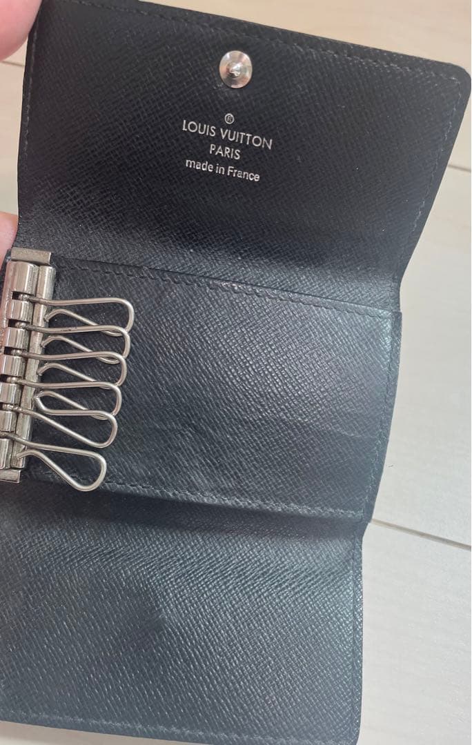 美品　LOUISVUITTON ルイヴィトン ダミエ グラフィット キーケース