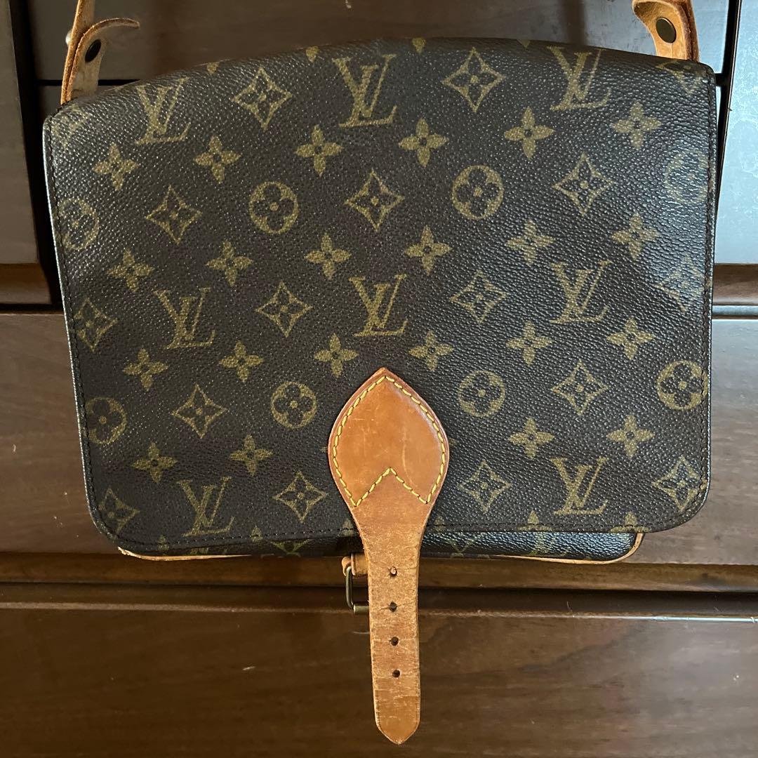 ルイヴィトン　カルトシエール