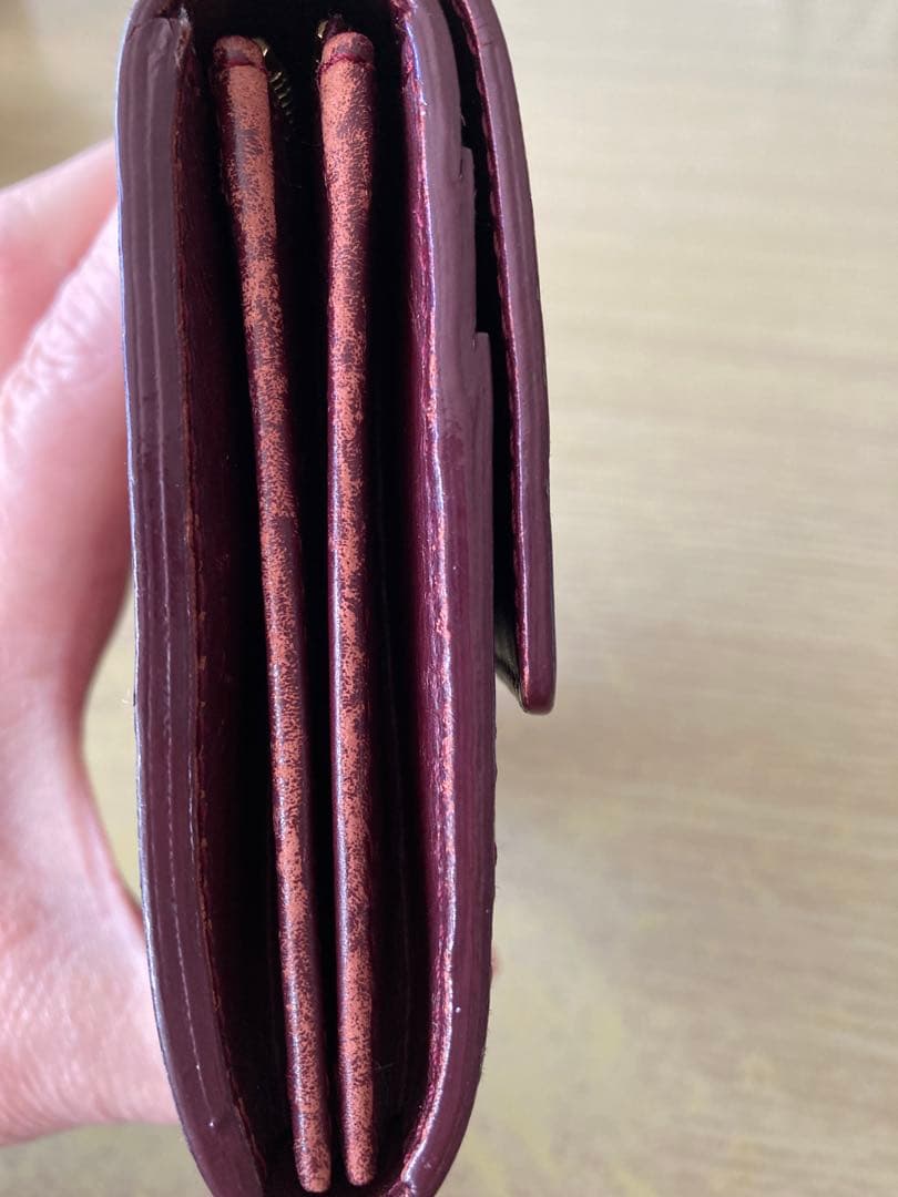 ルイヴィトン ヴェルニ ポルトフォイユ サラ 長財布 (商品説明必読　訳あり)