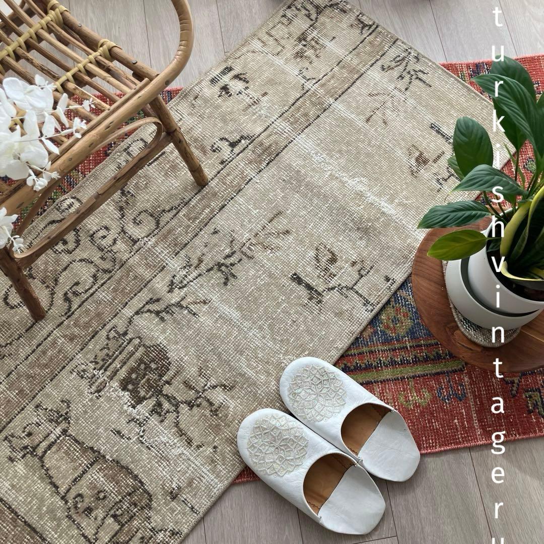 上品ベージュミルキー55×133✳︎花瓶　ロング　ランナー　トルコヴィンテージラグ