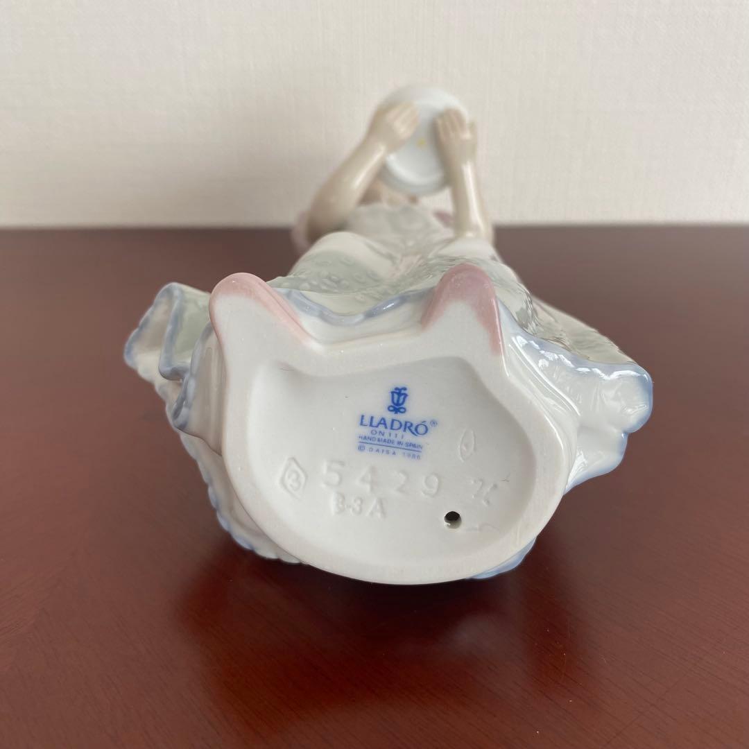 LLADRO リヤドロ 『 ハッピーバースデー 』 置物