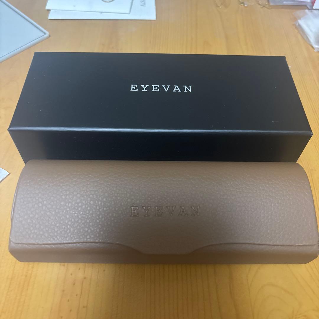 ふう　eyevan webb 47