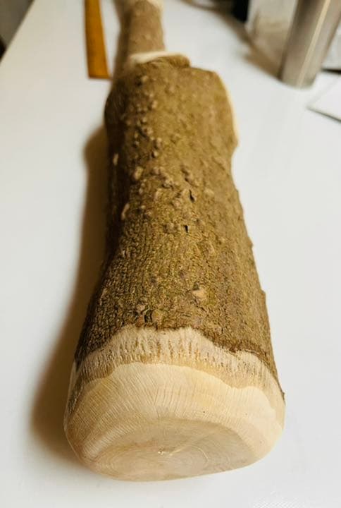 引っ越しに伴いお値下げ！国産山椒の木　すりこぎ　　直径約11.5cm 棍棒サイズ