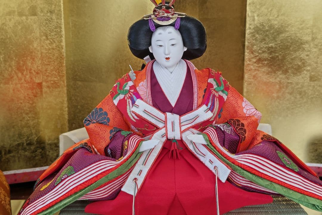 7段飾り全セット70万円の、お内裏さま、台座、屏風、木製大型雪洞