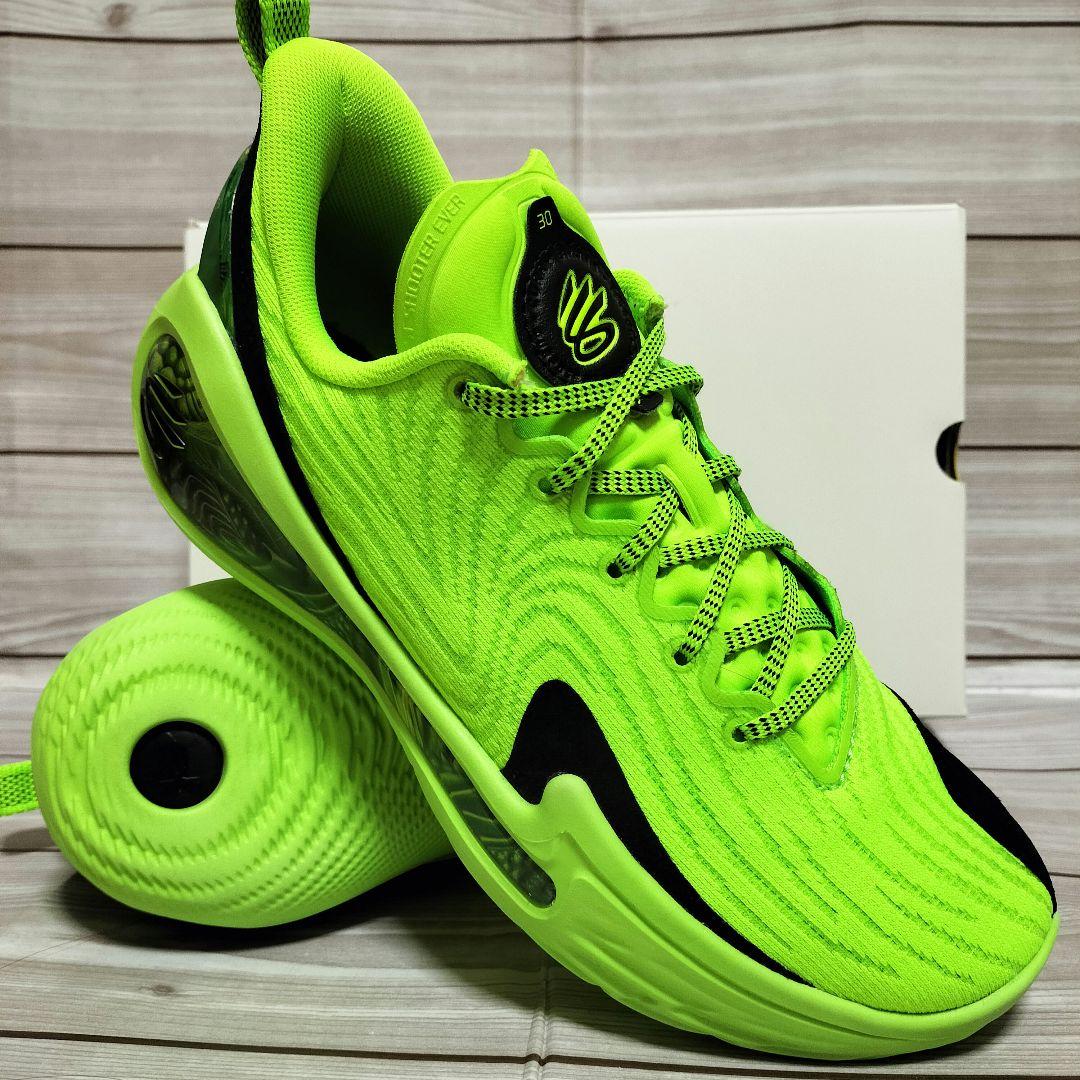 【美品】完売品 アンダーアーマー カリー12 EXTL 25.5