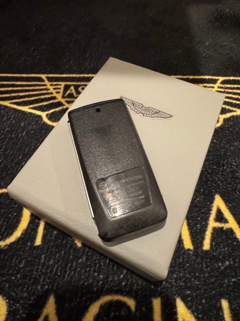 アストンマーティン　ラピードS プラスチックキー　ケース