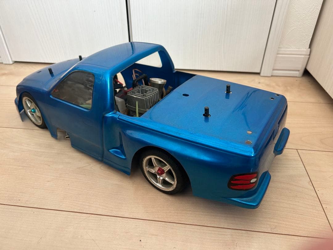 エンジンラジコン　ジャンク　2台セット