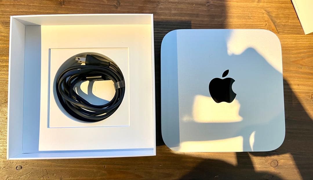 セットMac mini M2 (16GB/256GB) ＋ Satechi製ハブ