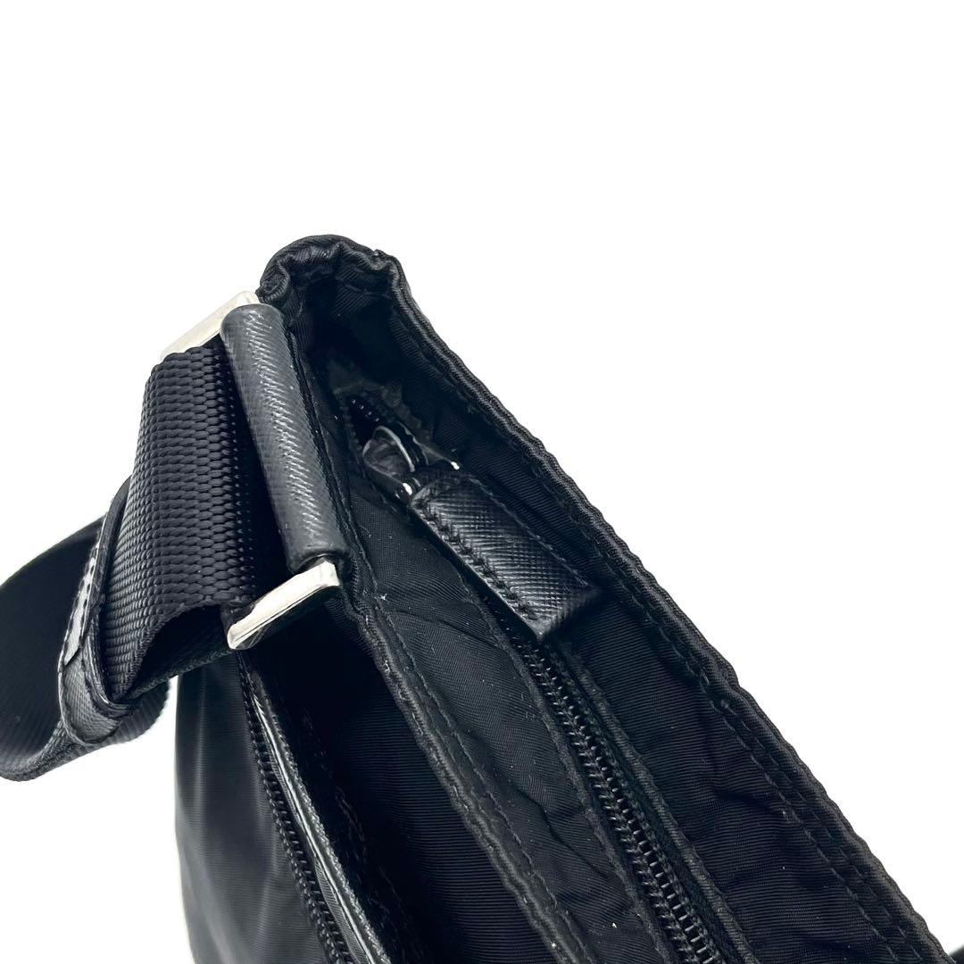 PRADAプラダ サコッシュ ショルダーバッグ テスート サフィアーノ ブラック