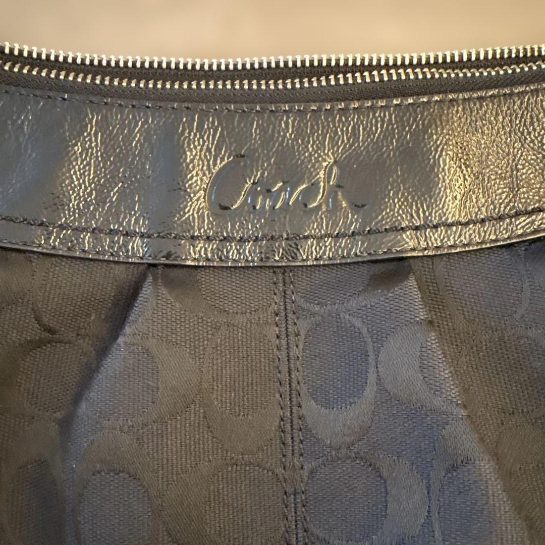 コーチ　ショルダーバッグ　2way シグネチャー　黒　クロスボディ