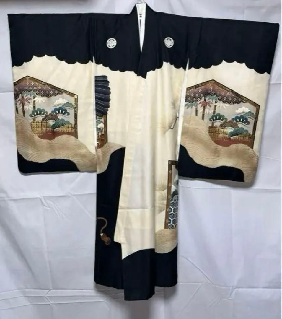 【正絹 美品】お宮参り　鷹と兜の祝い着