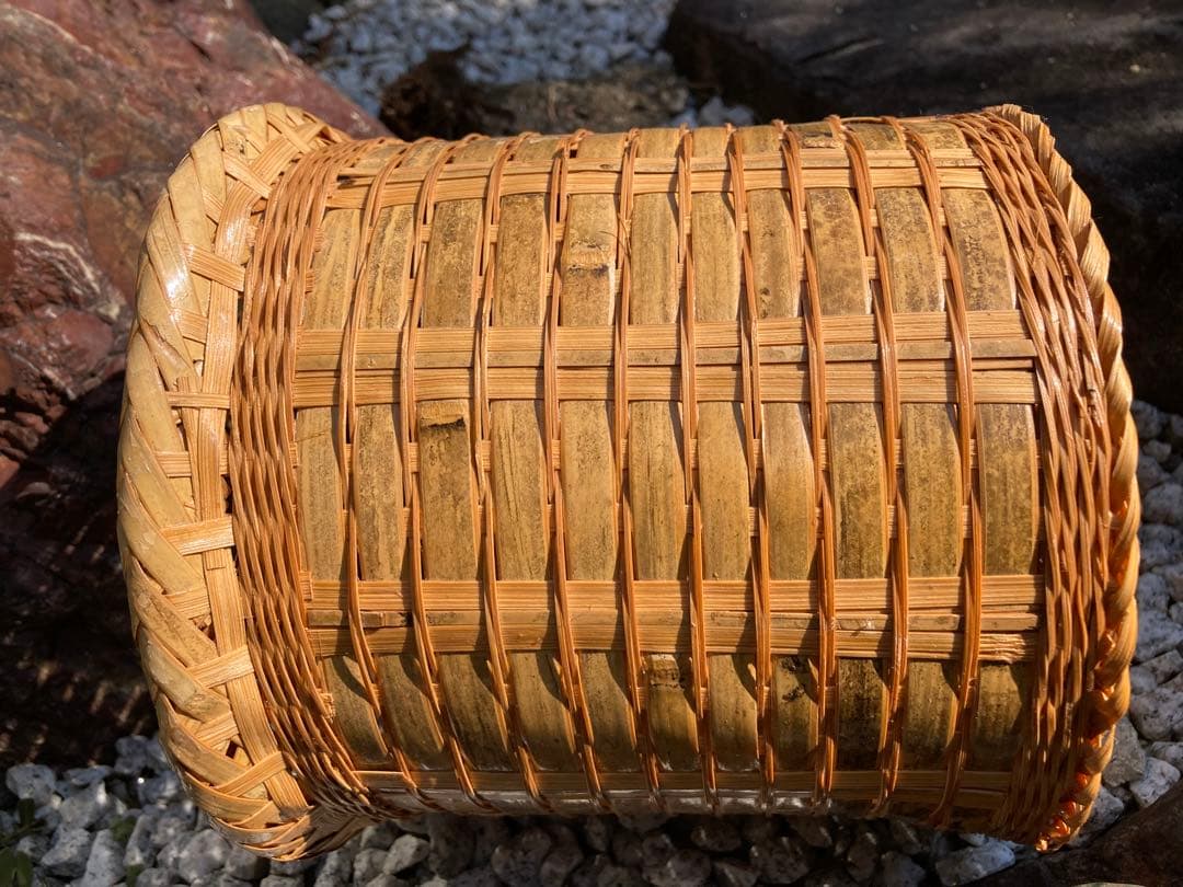 籐製バスケット
