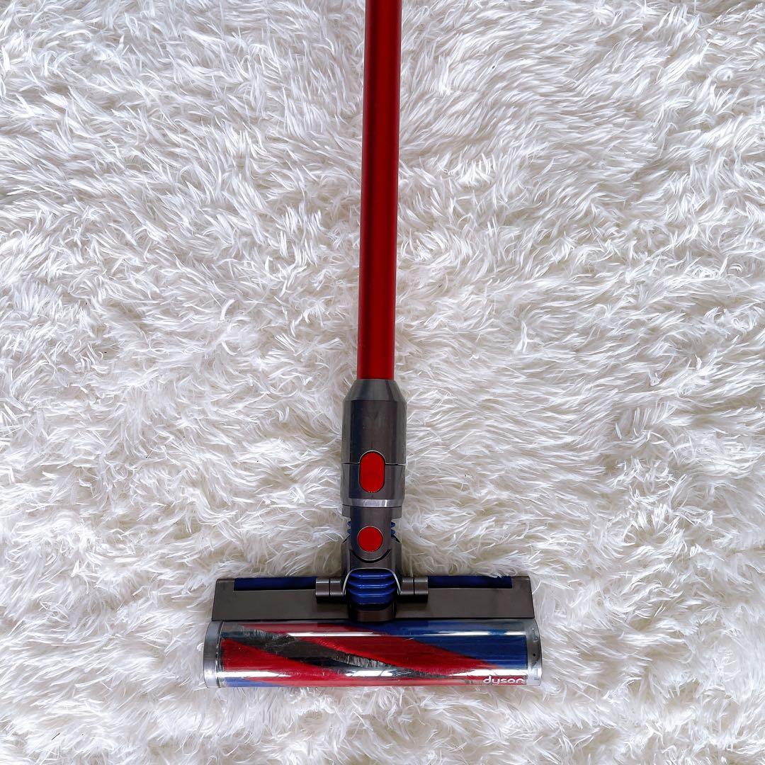 【ダイソン】dyson v8 slim fluffy スティッククリーナー