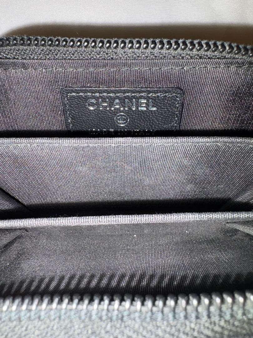 CHANEL シャネル　ジップパース