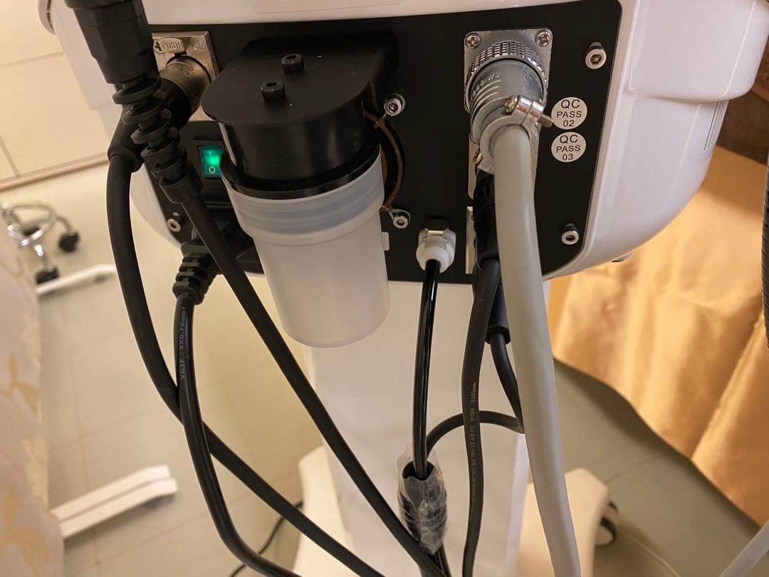 BeBe 業務用美容機器　キャビテーションラジオ波サーマルフラクショナ