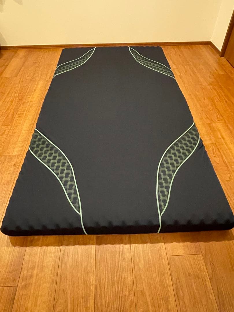 エアー01 シングルエアーマットレス ネイビー　西川　最終値下げ