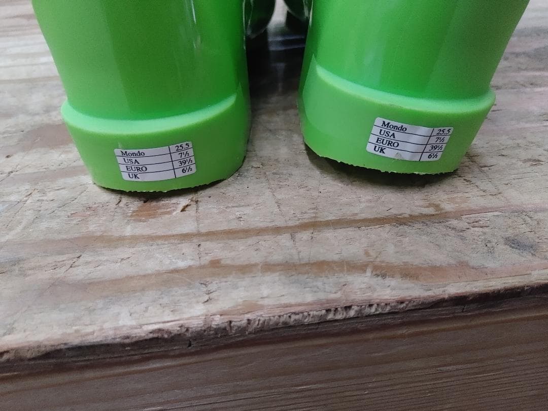 スキー 25-25.5 Dalbello Scorpion 130