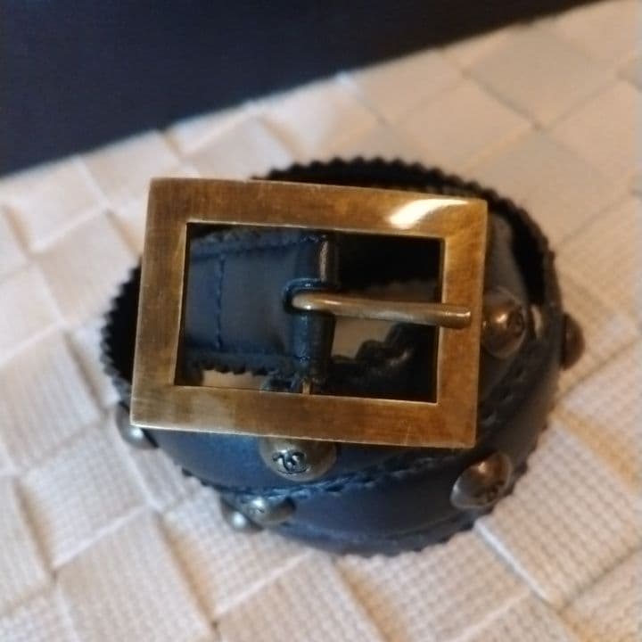 CHANEL　ヴィンテージシャネル細ベルト