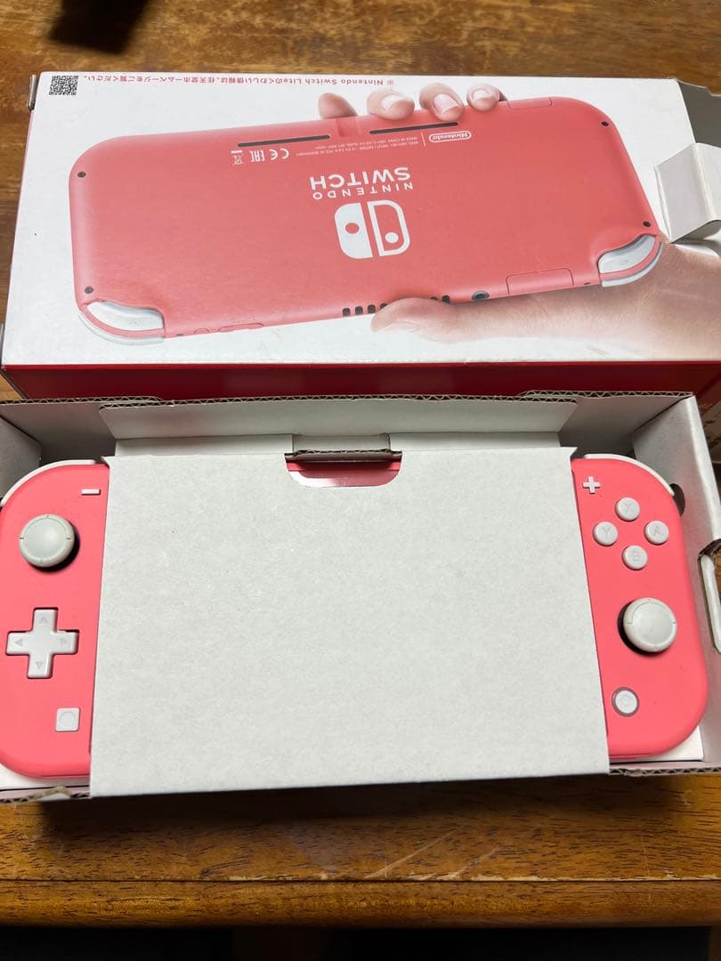 美品 Nintendo Switch Lite ピンク