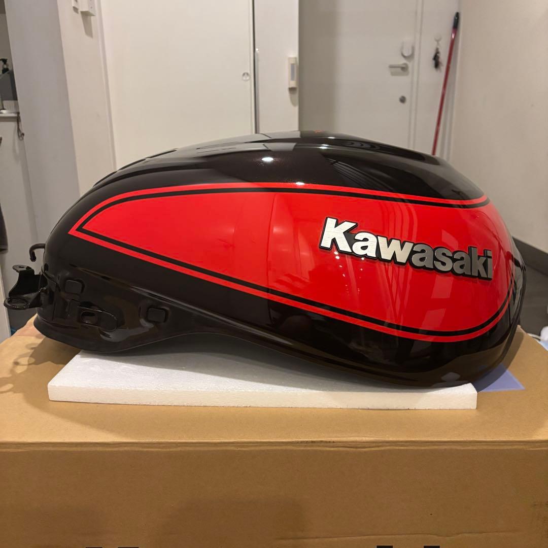 Kawasaki z900rs 50th 純正タンク　50周年記念　カワサキ