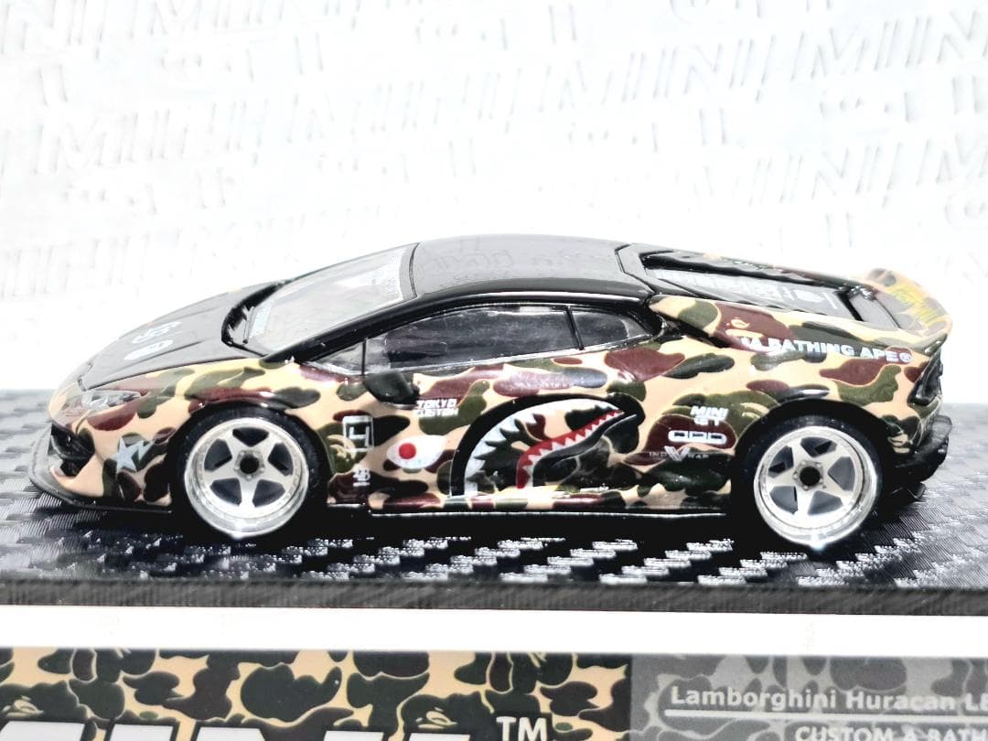 限定 LBWK Mini GT CALSONIC 日産 R35 + ケース付き