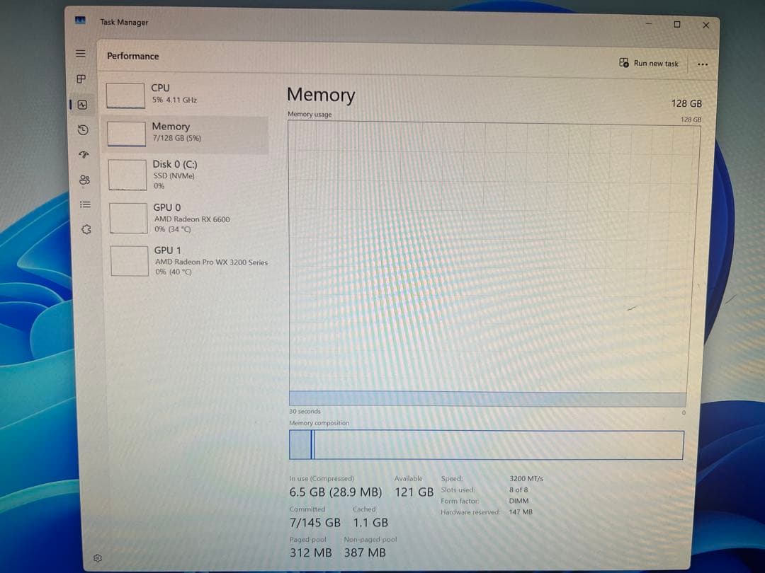 ワークステーション LenovoThinkStationP620 Ram 128GB SSD 1TB