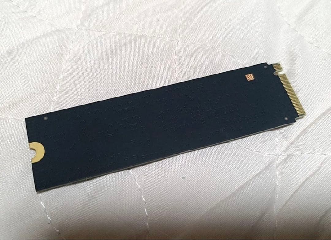 内蔵型SSD sandisc extreme PRO SSD1TB DRAM NVMe