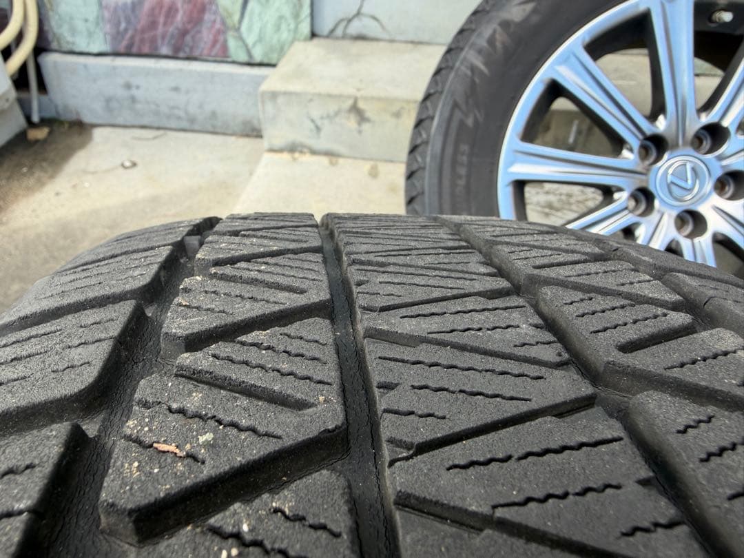 レクサス　NX 純正　17インチ スタッドレスホイールセット　空気センサー付き