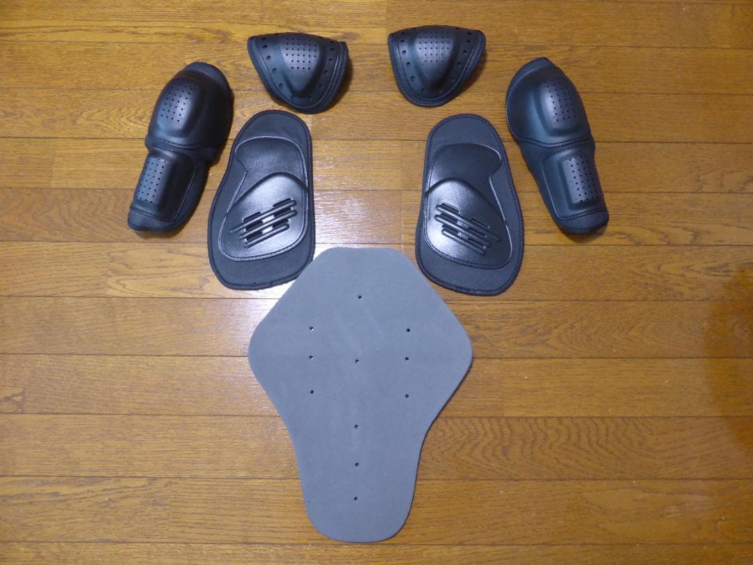 Alpinestars レザージャケット ブラック プロテクター付き PUレザー