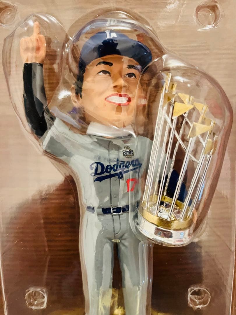 大谷翔平 WS2024チャンピオン ver.2 8インチボブルヘッド③