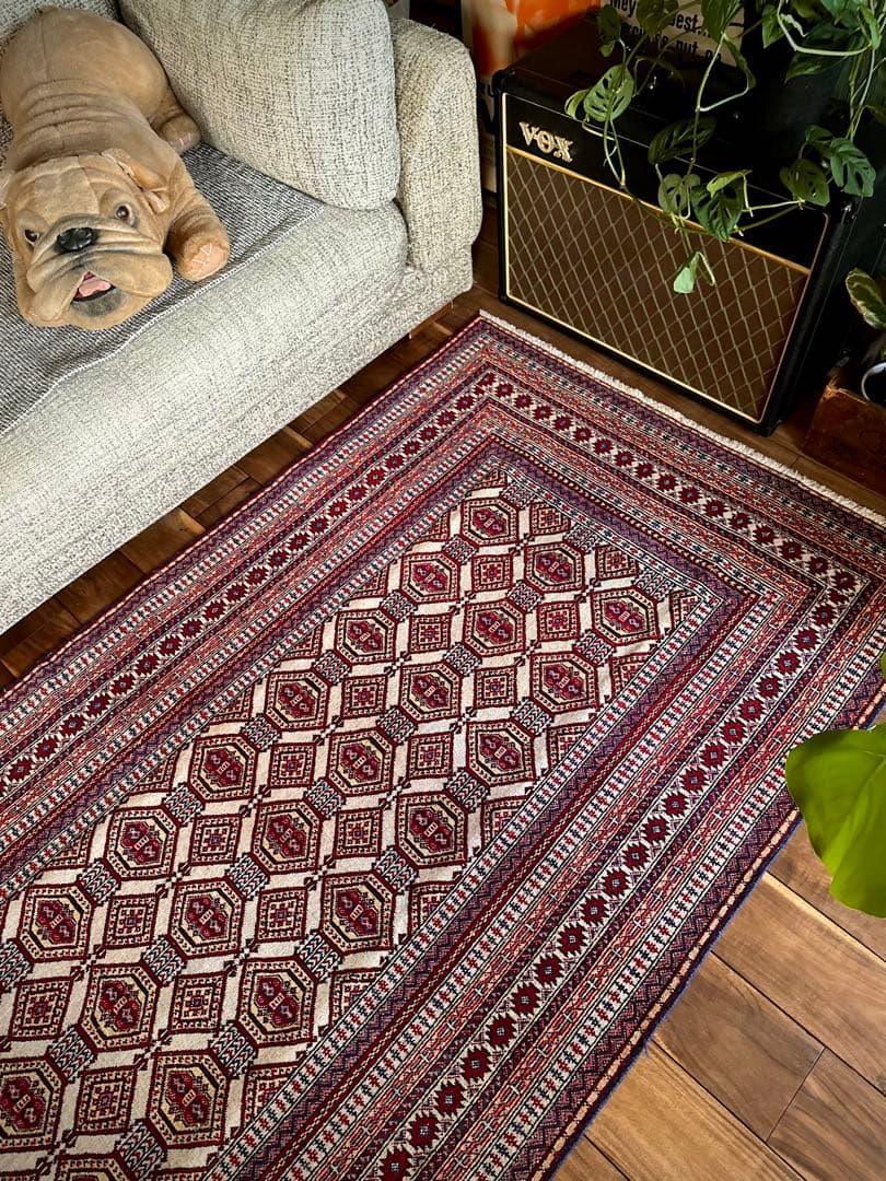 トライバルラグ　ヴィンテージラグ　ペルシャ絨毯　バルーチ族　プリミティブアート