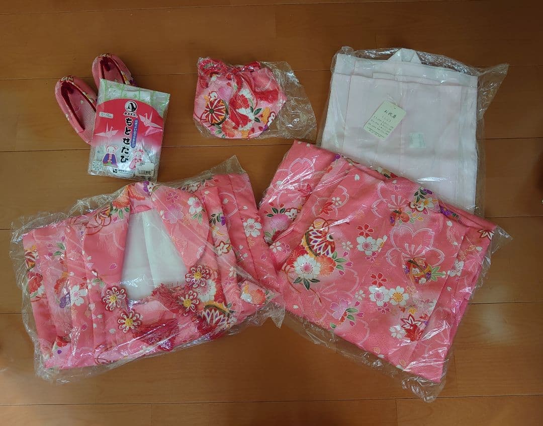 七五三 着物セット 草履 足袋 花柄お祝い着3歳5歳 お正月ひな祭り記念撮影写真