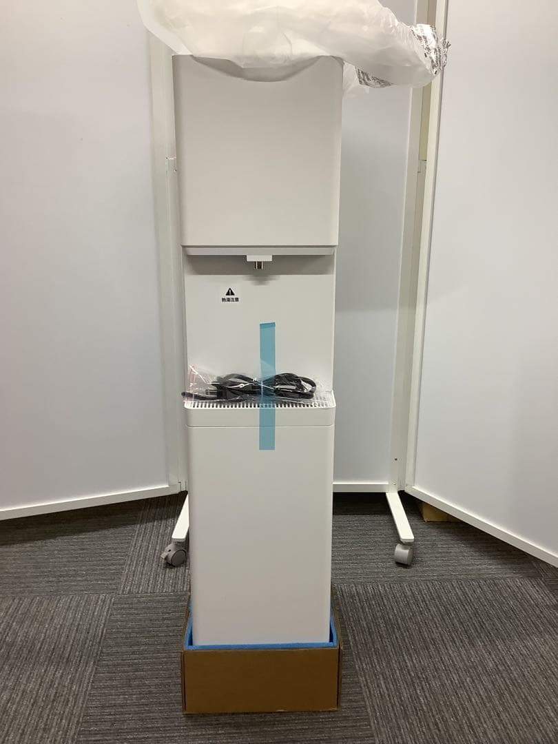 【新品】しずくりあ ウォーターサーバー MMT-100WH Skitto（★）